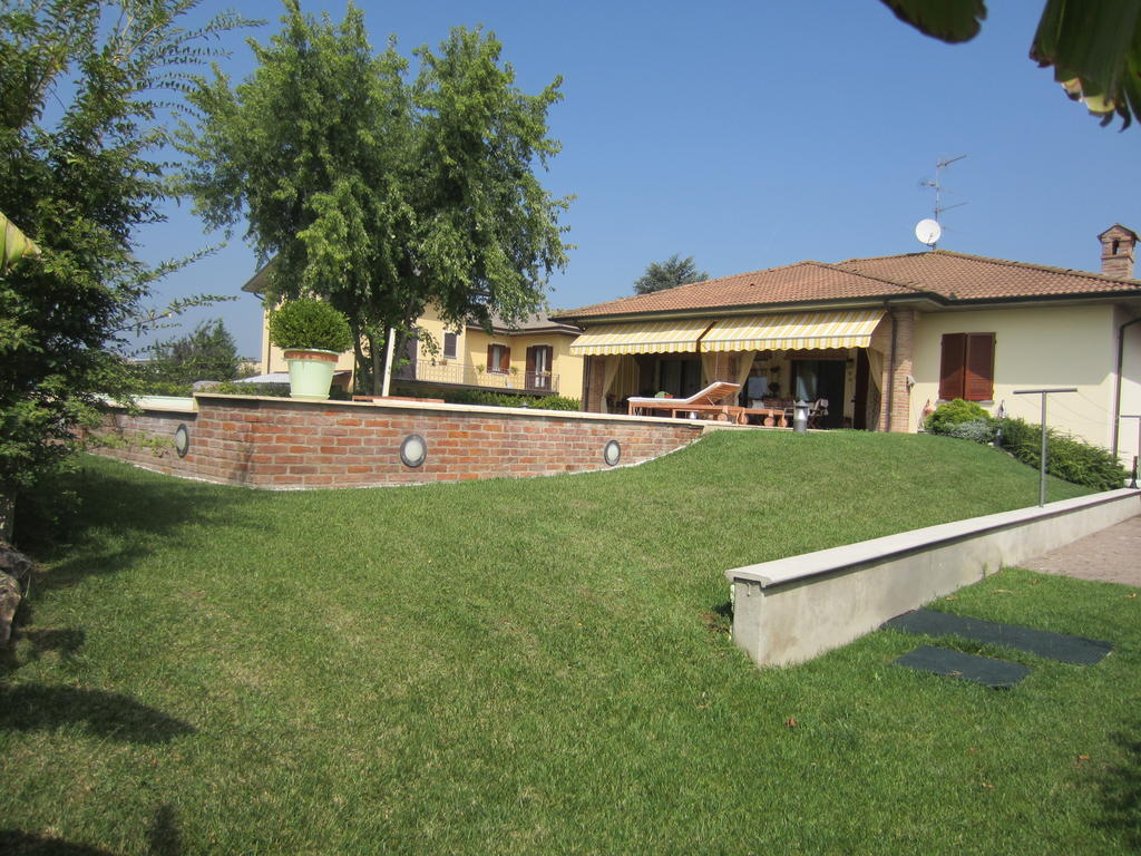 Marinella B&B Cornale Экстерьер фото
