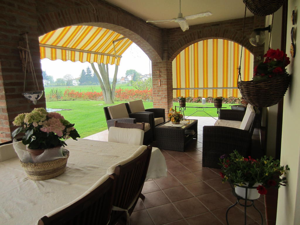 Marinella B&B Cornale Экстерьер фото